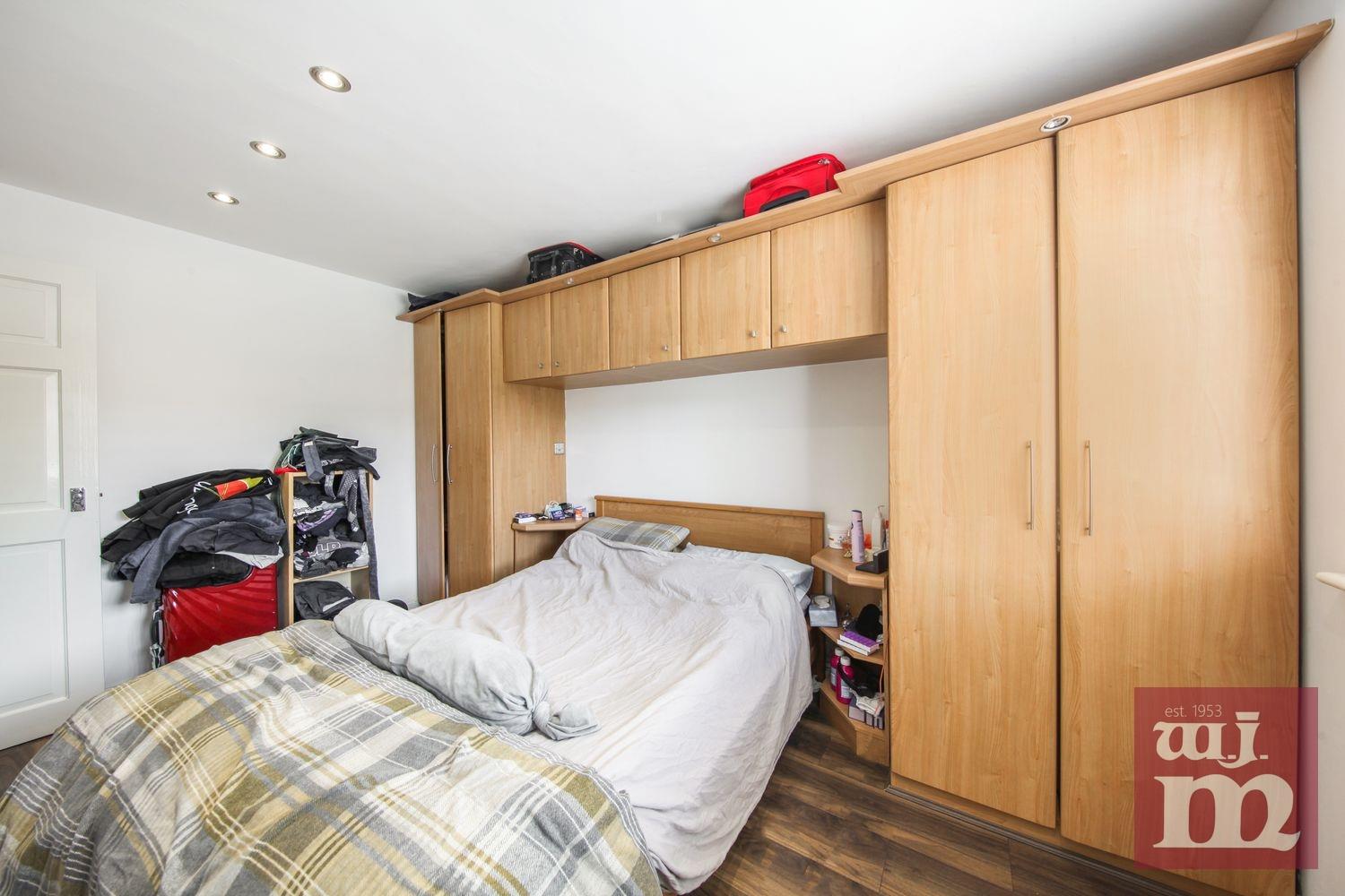 Woodvale Way, Cricklewood